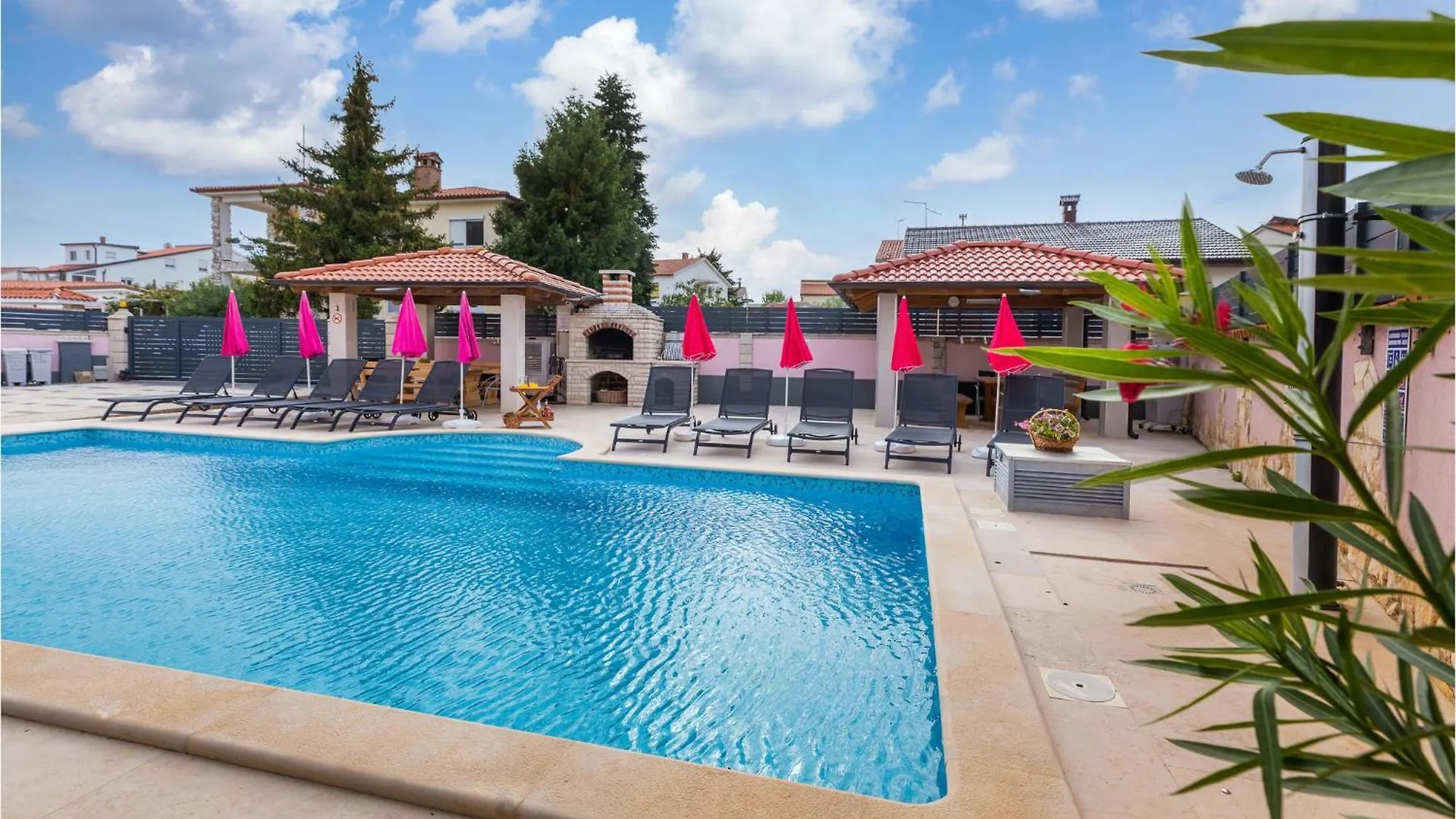 Stunning Apartment In Valbandon With Wifi Fažana Croazia
