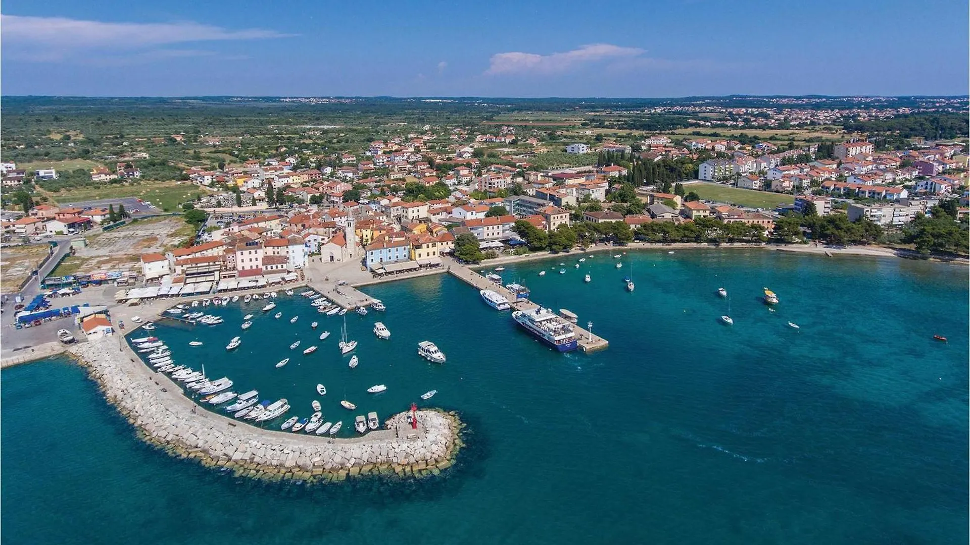 Stunning Apartment In Valbandon With Wifi Fažana