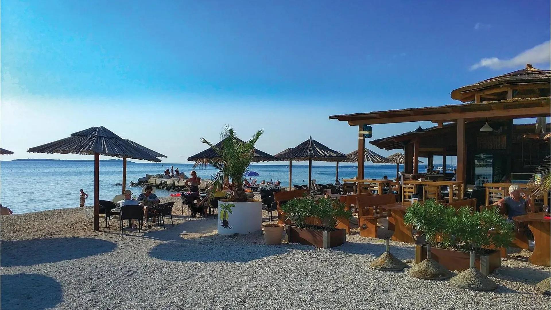 Stunning Apartment In Valbandon With Wifi Fažana